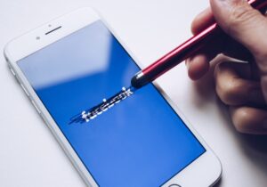 Cara Menghapus Akun Facebook, untuk Sementara dan secara Permanen